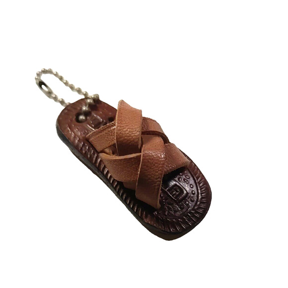 Leather Sandal Hand Made In Honduras Keychain Souvenir - Picture 2 of 5